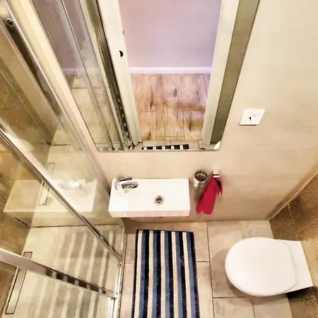 Apartment Heart Of Retreat Budapest