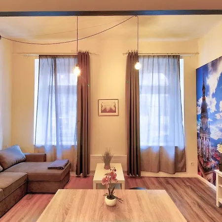 Apartment Heart Of Retreat Budapest