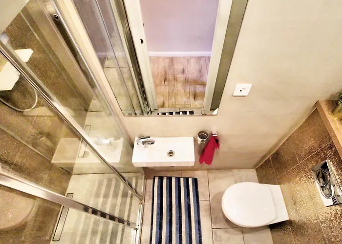 Apartment Heart Of Retreat Budapest